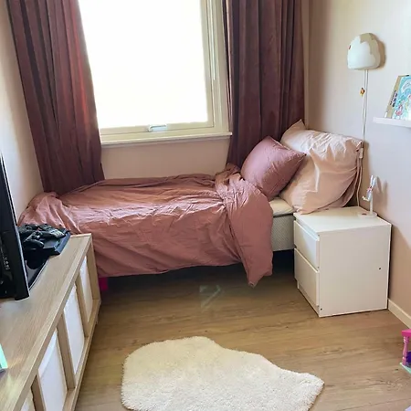 Modern 3 Bedroom 10min From Oslo Airport Gardermoen *